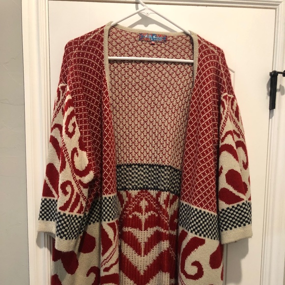 Sweater - Picture 1 of 1